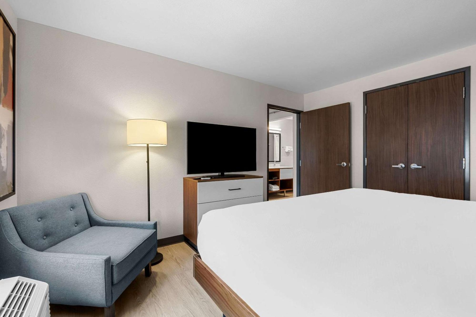 Everhome Suites Fayetteville Near Fort Bragg Dış mekan fotoğraf